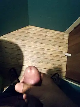 Snapshot of RonitVora chatting on 02/24/26, 10:21 RonitVora online show from 02/24/26, 10:21