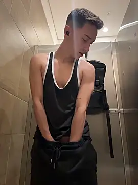 Thiago Jones1 online show from 03/10/26, 03:27