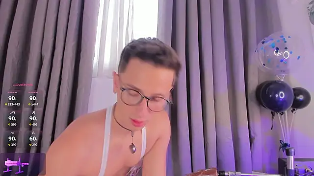 Thiago Jones1 online show from 03/13/26, 08:03