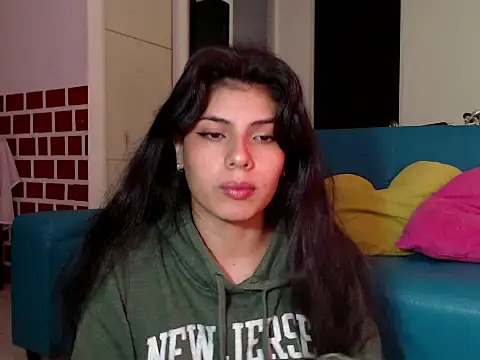 Snapshot of Mini_Sky chatting on 02/27/26, 01:00 Mini Sky online show from 02/27/26, 01:00