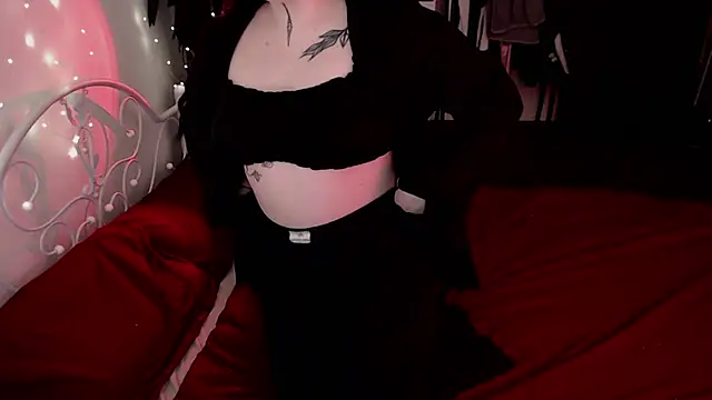 GothicKiraVex online show from 04/20/26, 07:15