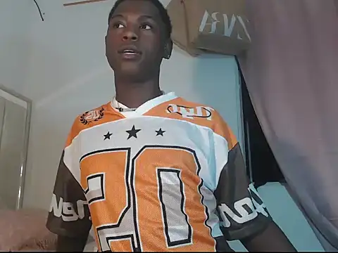 Snapshot of afodiita_Doll chatting on 02/22/26, 01:41 afodiita Doll online show from 02/22/26, 01:41