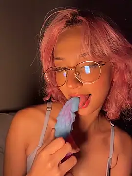   lya  online show from 03/06/26, 03:07