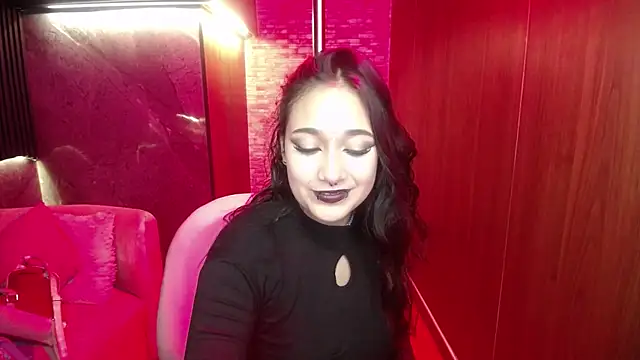 Aura cute  online show from 04/22/26, 03:35
