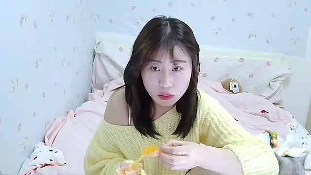 Snapshot of lilabeauty chatting on 03/09/26, 12:09 lilabeauty online show from 03/09/26, 12:09