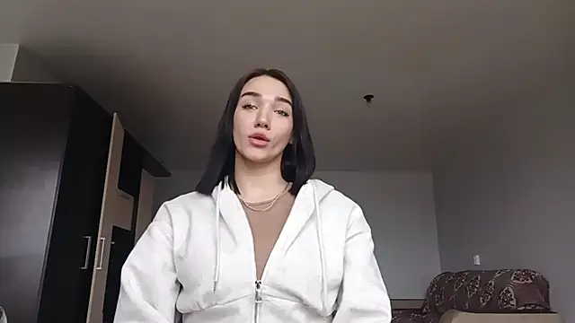 GilberteBauch online show from 03/06/26, 05:02