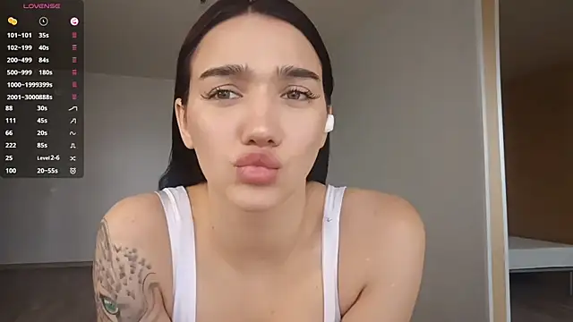 GilberteBauch online show from 04/16/26, 09:15