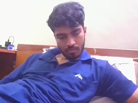 NikhilN247913 online show from 04/05/26, 01:51