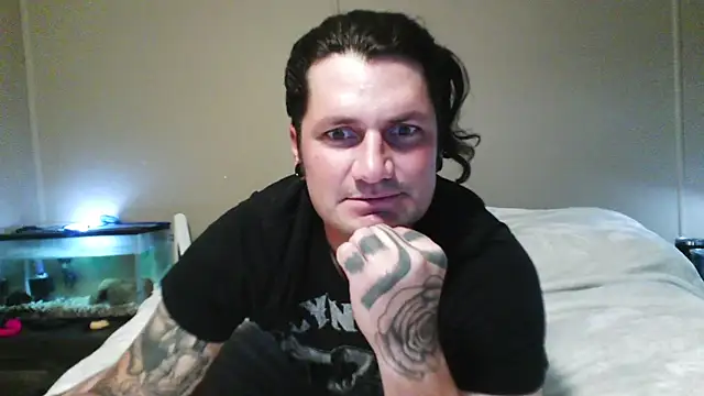 Snapshot of DaddysWetMouth chatting on 03/04/26, 07:16 DaddysWetMouth online show from 03/04/26, 07:16