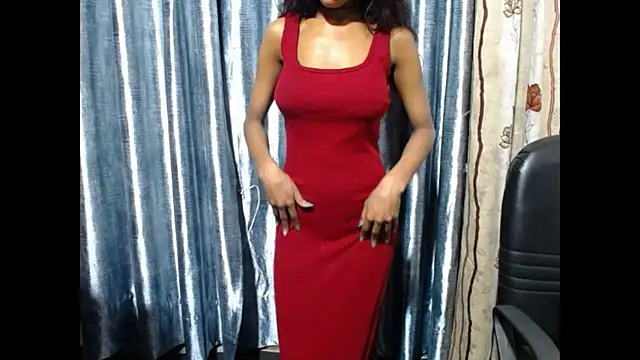 Snapshot of Roselley chatting on 03/18/26, 02:08 Roselley online show from 03/18/26, 02:08