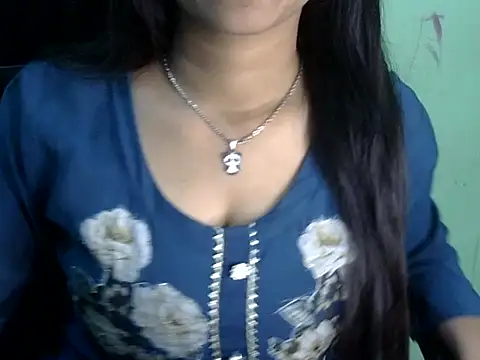 cute momo love online show from 03/16/26, 05:04