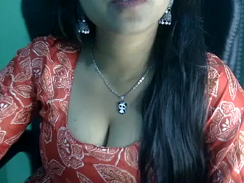 cute momo love online show from 03/29/26, 05:09