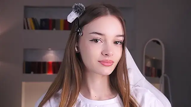 Snapshot of JodiAwyie chatting on 02/28/26, 04:28 JodiAwyie online show from 02/28/26, 04:28