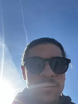 Snapshot of siosa2323 chatting on 02/26/26, 08:58 siosa2323 online show from 02/26/26, 08:58