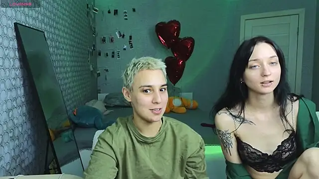 LuxuryLoverss online show from 03/11/26, 11:15