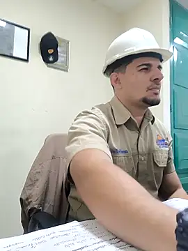 Snapshot of Jaramill07 chatting on 02/25/26, 11:54 Jaramill07 online show from 02/25/26, 11:54