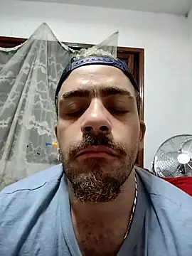 Snapshot of joyboyAct chatting on 04/05/26, 09:32 joyboyAct online show from 04/05/26, 09:32