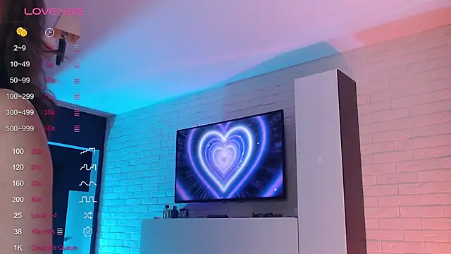 Jade Amore online show from 03/04/26, 11:18