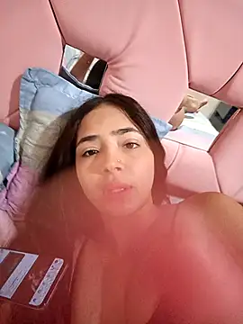 Sexy cloe outdoors online show from 03/15/26, 08:05