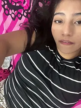 Sexy mia outdoors online show from 04/11/26, 05:26