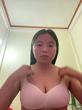 Snapshot of Olive-su chatting on 02/22/26, 02:30 Olive-su online show from 02/22/26, 02:30