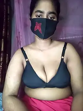 hotgirls02 online show from 04/22/26, 07:31