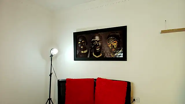 sara lux1 online show from 04/13/26, 02:10