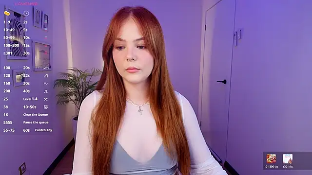 Elle Funning online show from 05/24/26, 07:25
