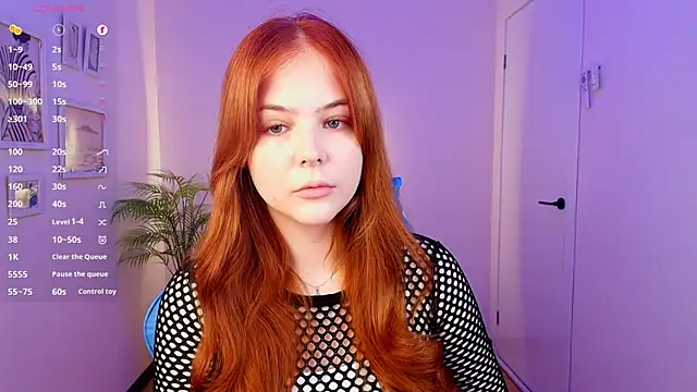 Elle Funning online show from 05/23/26, 08:57