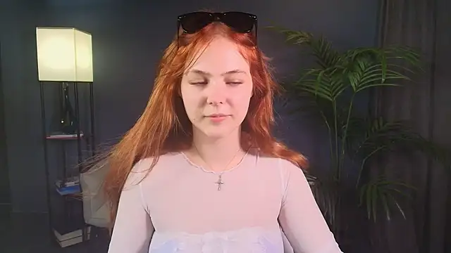 Elle Funning online show from 06/25/26, 03:28
