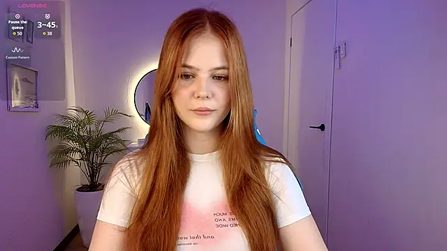 Elle Funning online show from 03/26/26, 02:10