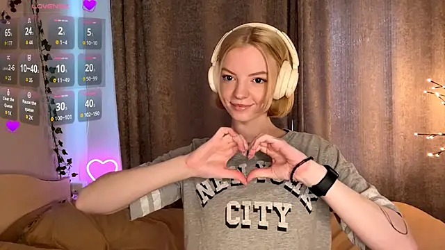 Marry Sornatiko online show from 05/28/26, 03:07
