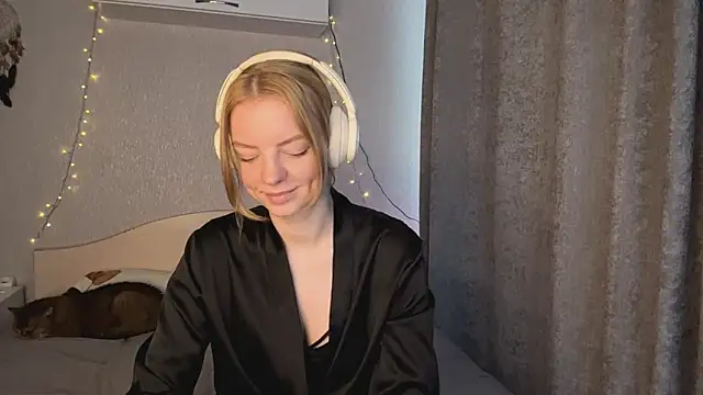 Marry Sornatiko online show from 03/29/26, 03:13