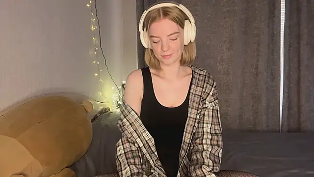 Marry Sornatiko online show from 03/19/26, 03:34