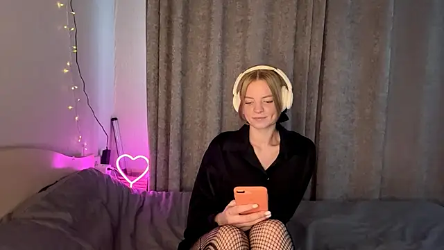 Marry Sornatiko online show from 04/02/26, 03:19