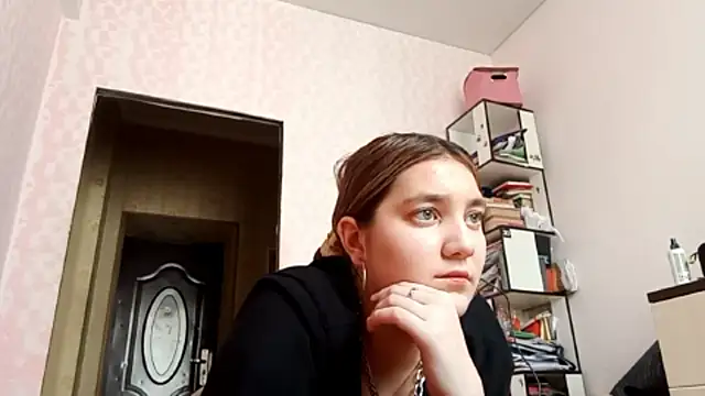 JanineThielman online show from 04/22/26, 08:32