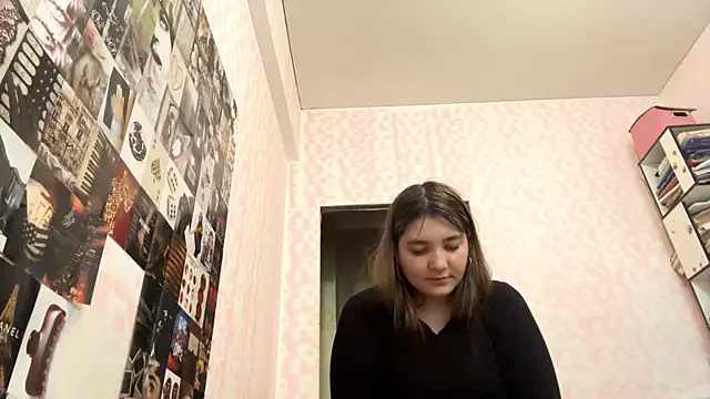Snapshot of JanineThielman chatting on 07/15/26, 05:25 JanineThielman online show from 07/15/26, 05:25