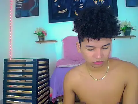 Sebastian -D online show from 04/13/26, 06:06