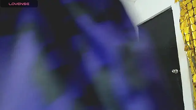 FranchescaSexy1 online show from 03/19/26, 02:44