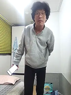 zzangzoaa online show from 02/22/26, 05:14