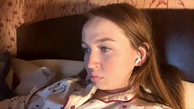 Snapshot of Hanna__Montanna chatting on 02/28/26, 03:22 Hanna Montanna online show from 02/28/26, 03:22