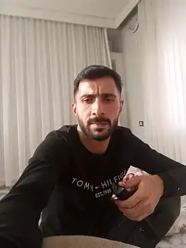 Snapshot of Serkan_2 chatting on 03/02/26, 01:40 Serkan 2 online show from 03/02/26, 01:40