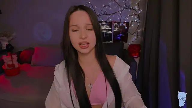 SoftyMooon online show from 03/24/26, 07:36