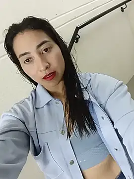 Snapshot of ANGELY_WET_JEET chatting on 07/05/26, 08:37 ANGELY WET JEET online show from 07/05/26, 08:37