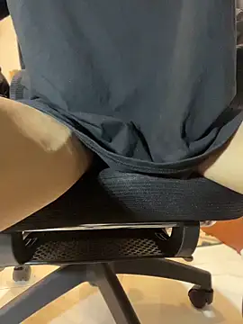 NniuAh online show from 04/11/26, 07:45