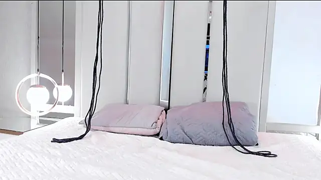 Calioperoux online show from 04/05/26, 09:21