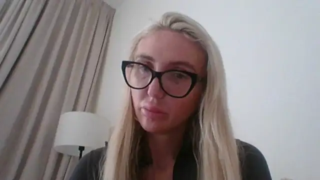 kinkykara25 online show from 04/13/26, 10:41