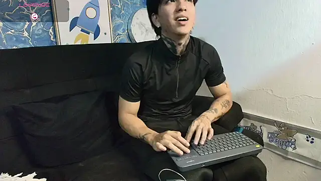 Tessarion Black online show from 05/27/26, 03:47
