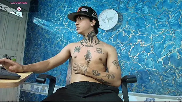 Tessarion Black online show from 03/03/26, 04:30