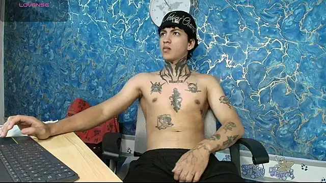 Tessarion Black online show from 03/02/26, 04:02